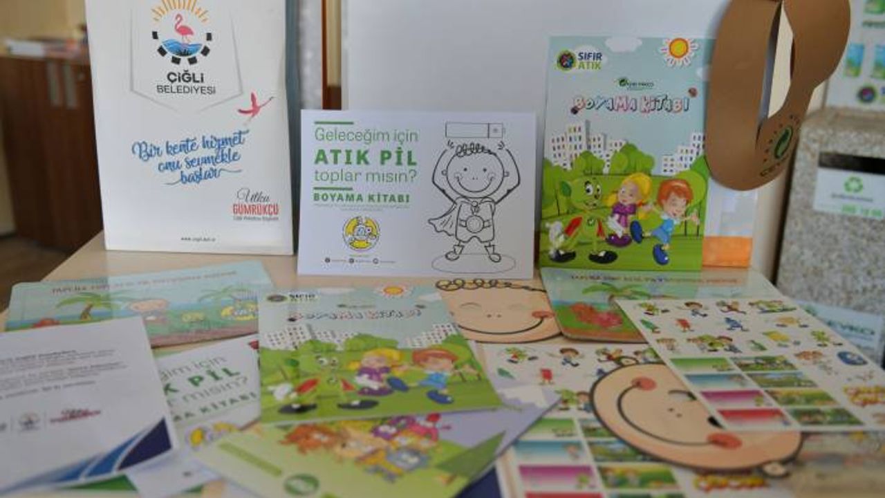 Sağlık çalışanlarının çocuklarına boyama kitapları seti