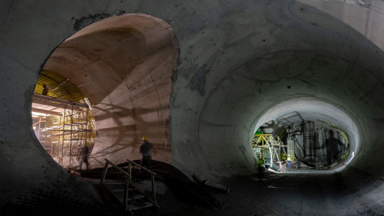 Metro tüneli Narlıdere İstasyonu ile buluştu