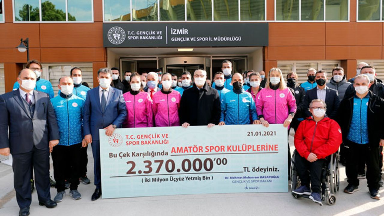 İzmir'de amatör spor kulüplerine destek