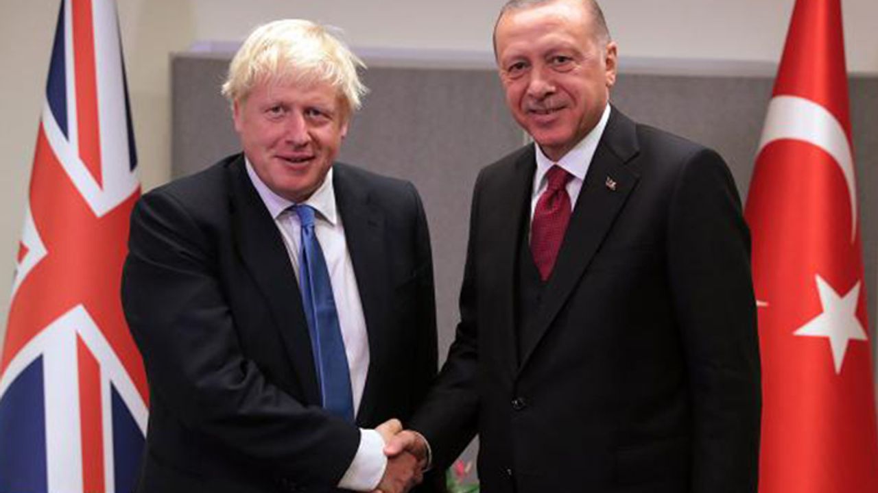 Erdoğan, İngiltere Başbakanı Johnson ile görüştü