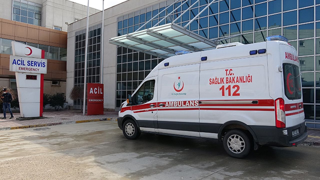 Boşanmak isteyen karısını 22 yerinden bıçakladı