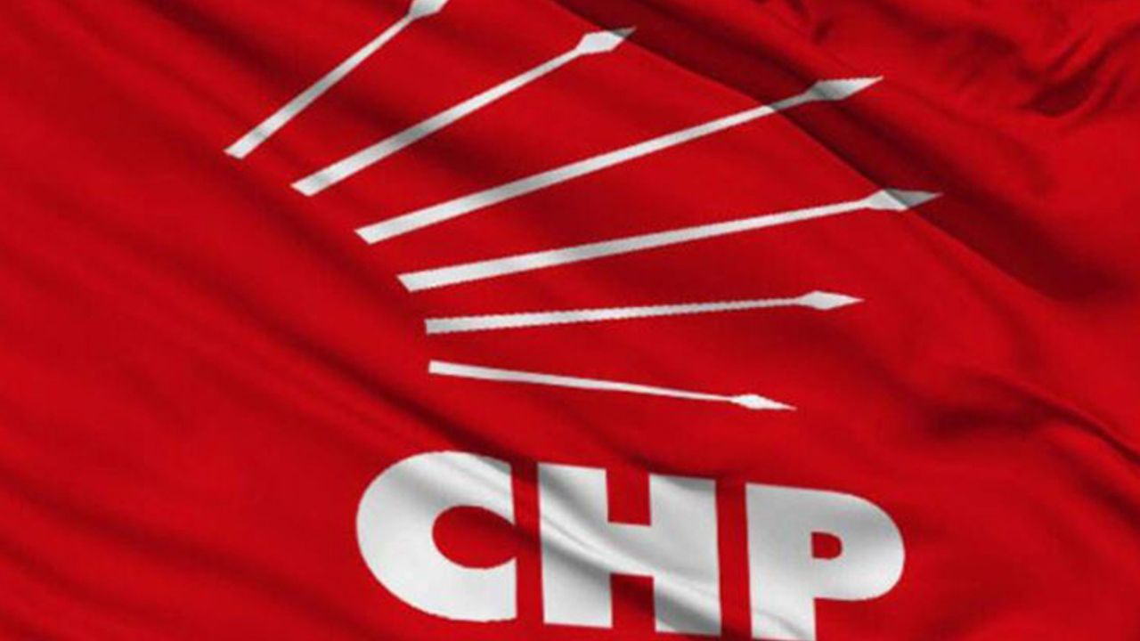 CHP kurultayı 1 yıl ertelendi