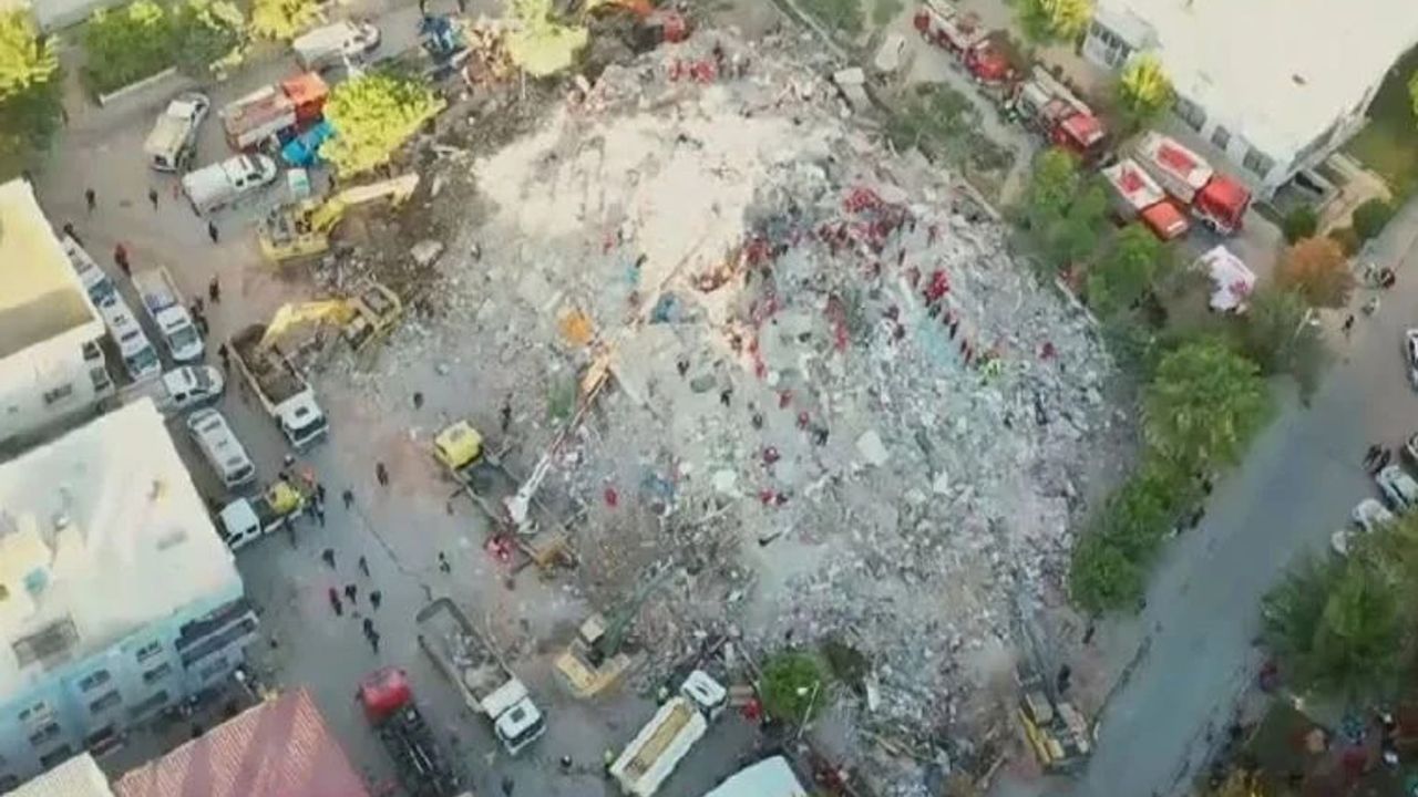 İzmir Depremi'nde 30 kişiye mezar olmuştu: Emrah Apartmanı Davası'nda flaş gelişme