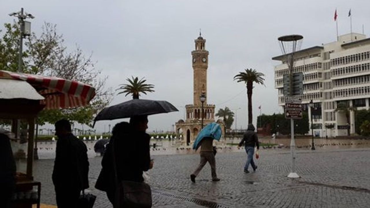 Hafta sonu planı olanlar dikkat: İzmir'e fırtına uyarısı