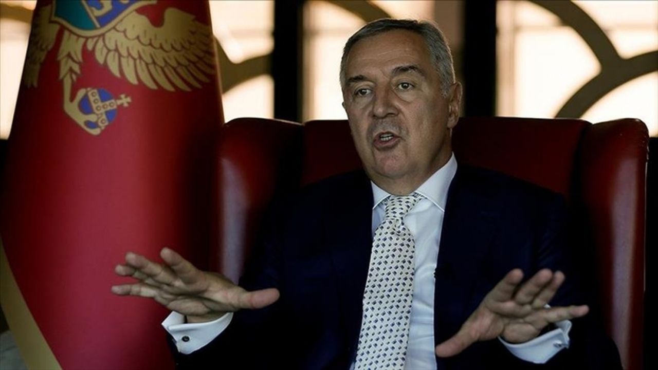 Karadağ Cumhurbaşkanı Djukanovic, ülke meclisini feshettiğini açıkladı