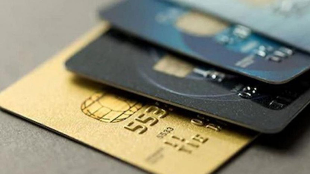 Kredi kartı bataklığı büyüyor