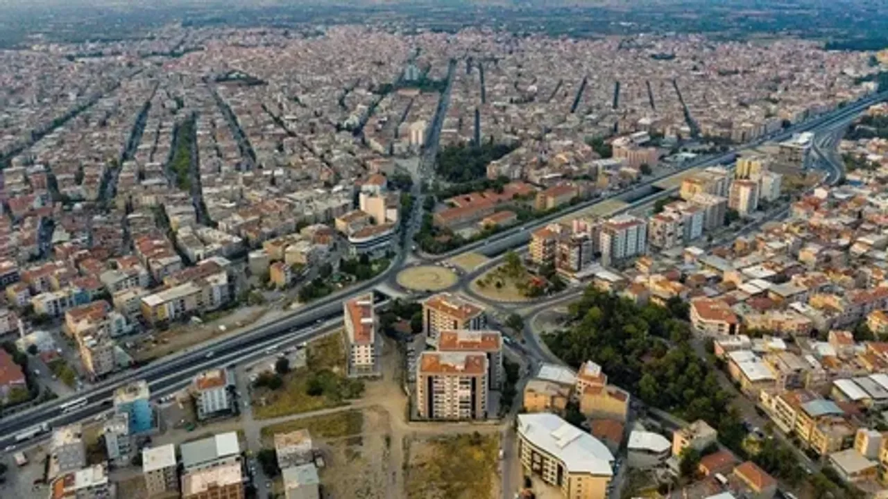 Manisa Turgutlu'da 72m² 2+1 daire icradan satılıktır