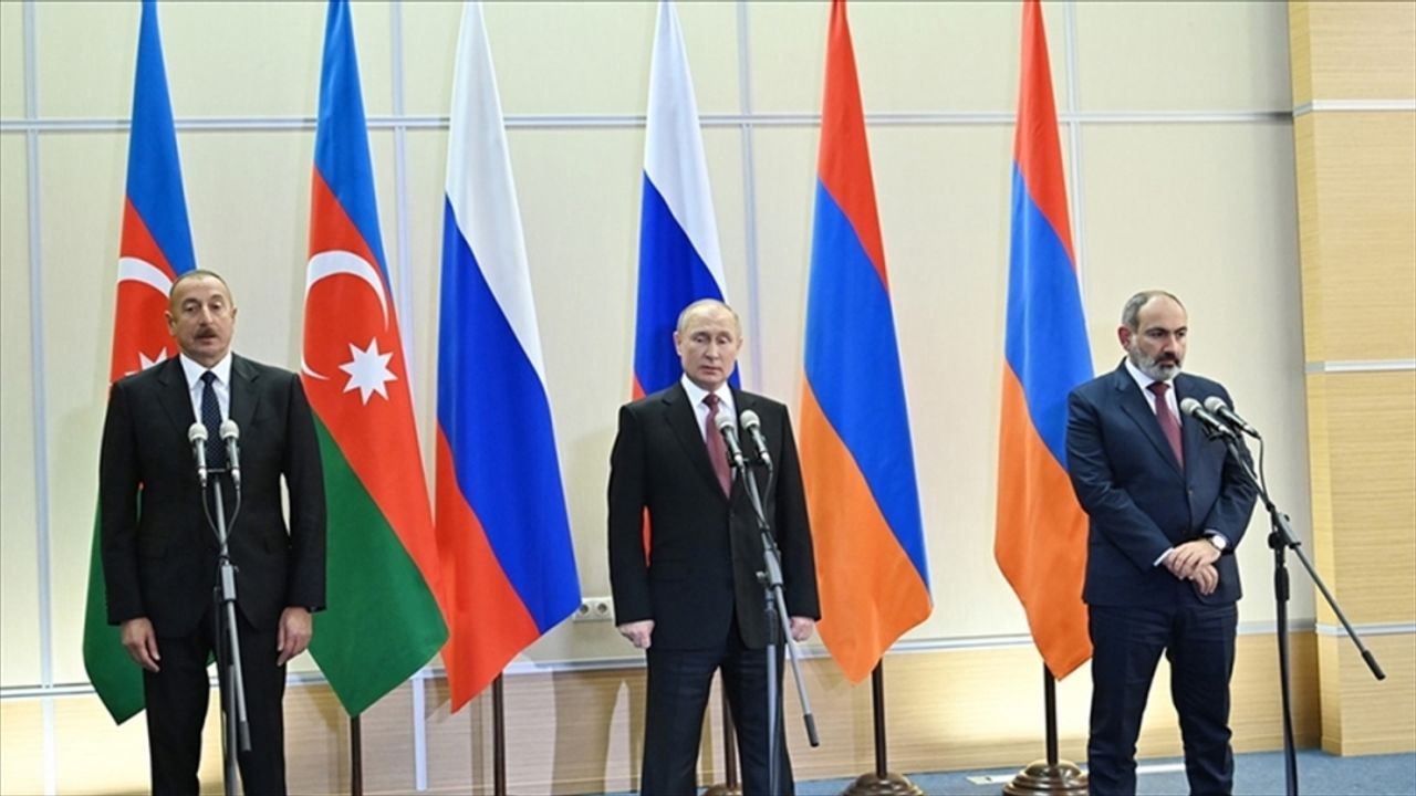 Putin, Aliyev ve Paşinyan görüştü