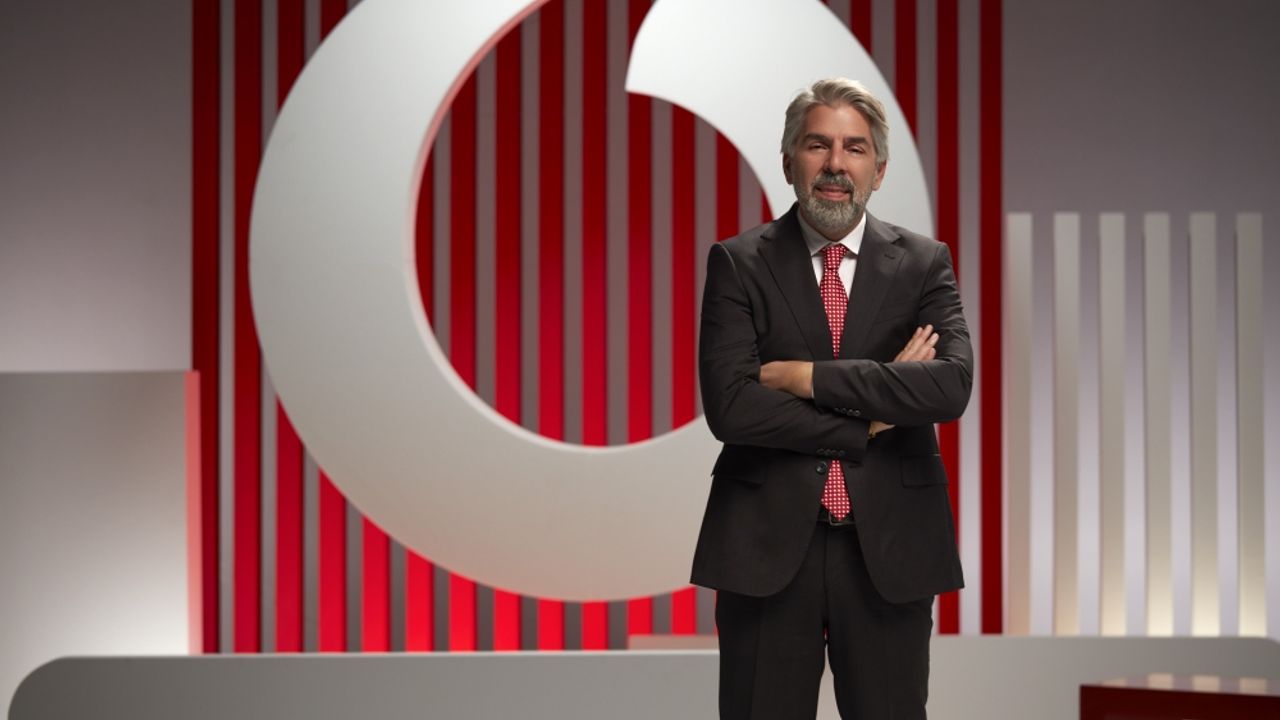Türkiye Vodafone Vakfı'nın "Kırmızı Işık" uygulamasına altın ödül