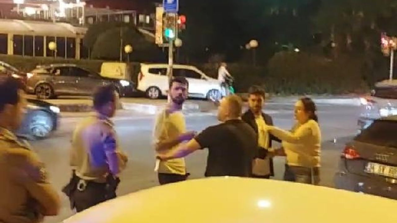 Kadıköy'de trafik kavgası sonrası alkolmetre tartışması