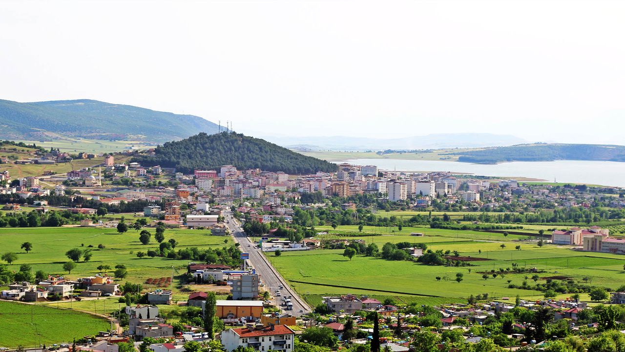 Kahramanmaraş Pazarcık'ta 5 milyon liraya 73.937 m² taşınmaz satılacak