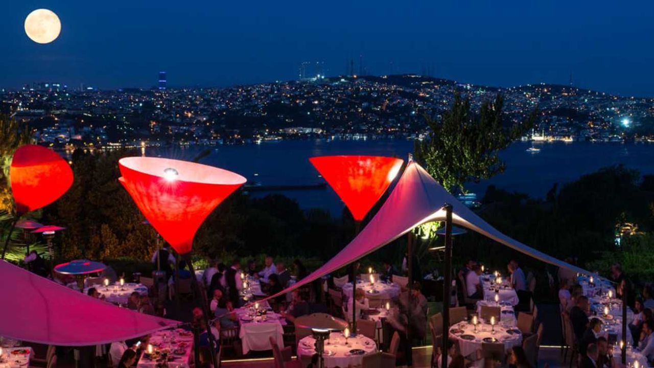 İstanbul'da Çiftlerin Aşkını Tazeleyeceği Romantik Mekanlar