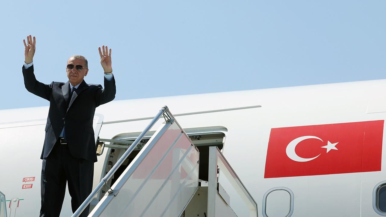 Cumhurbaşkanı Erdoğan Cezayir'e Gitti
