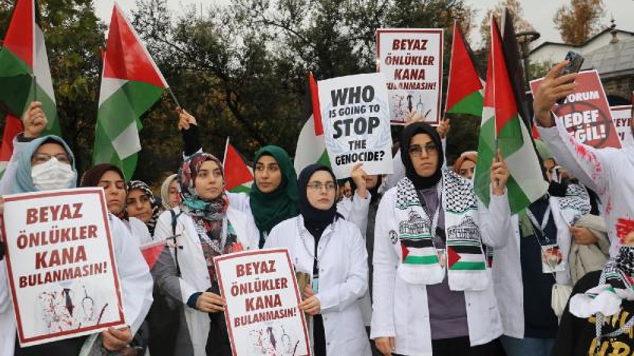 Diyarbakır ve Siirt’te doktorlardan ‘Sessiz Yürüyüş’ ile İsrail protestosu