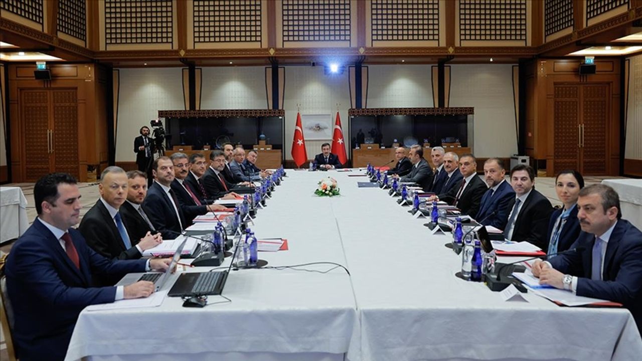 (EKK), yılın son toplantısını Cumhurbaşkanı Yardımcısı Cevdet Yılmaz başkanlığında gerçekleştirdi.
