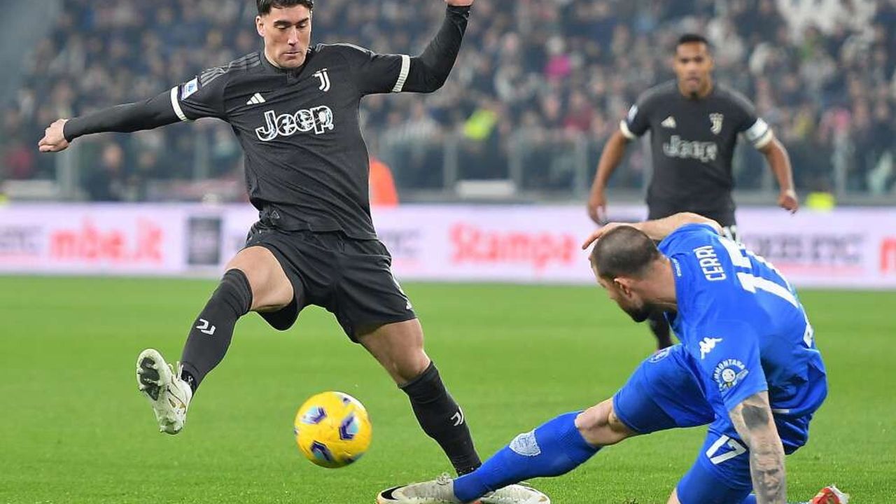 Juventus, beş maç sonra puan kaybetti