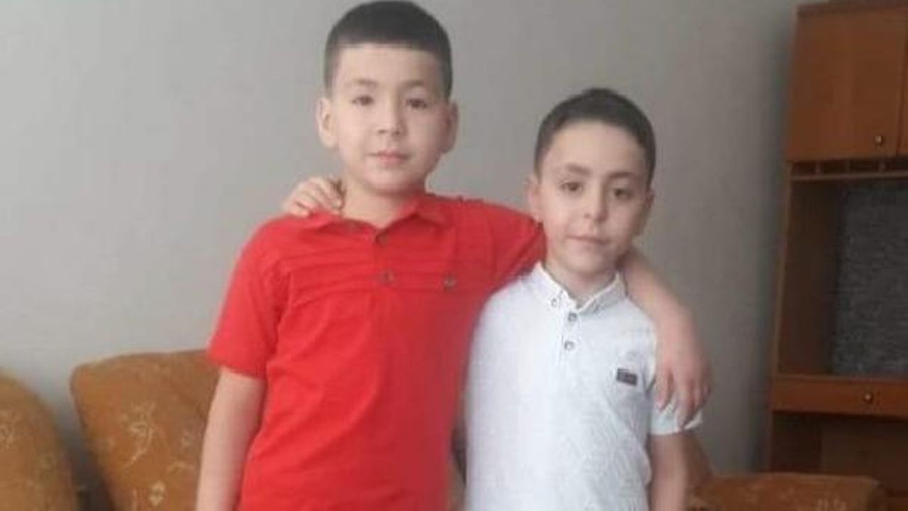 Bursa'da, 14 ve 11 yaşındaki iki kardeş kayıp