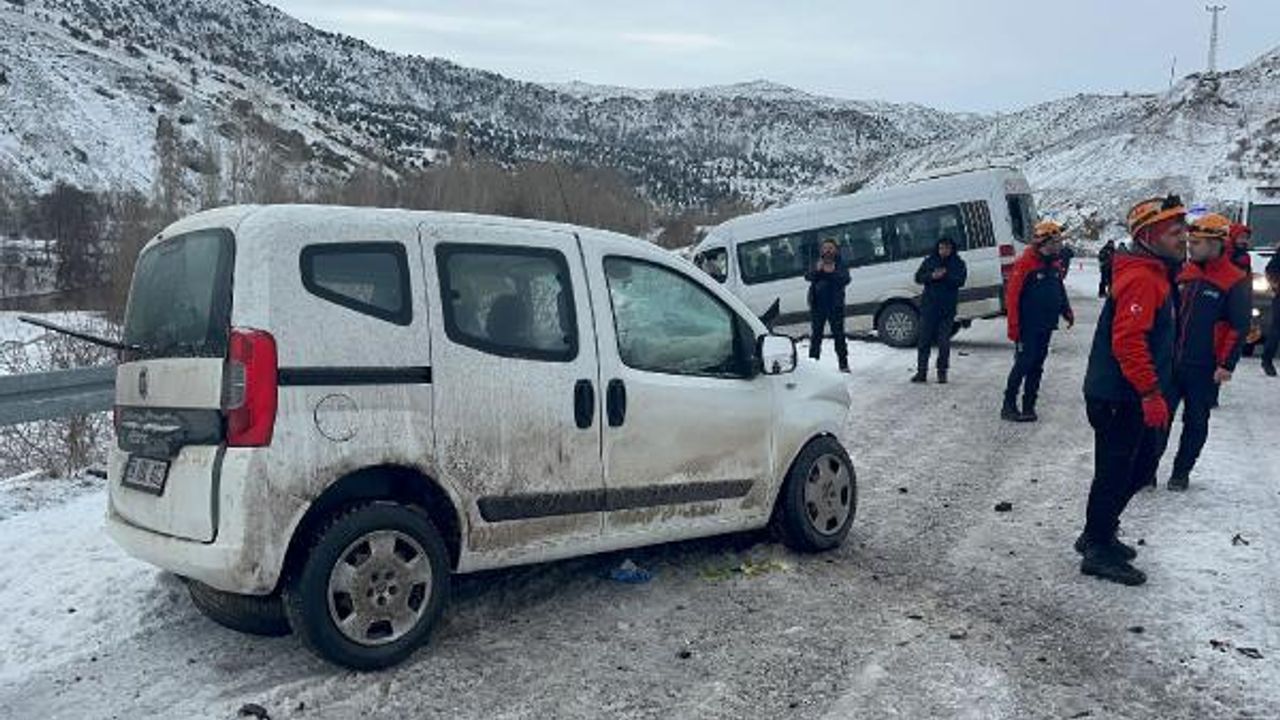 Sivas’taki kazada 26 yaralıdan 24’ü taburcu oldu