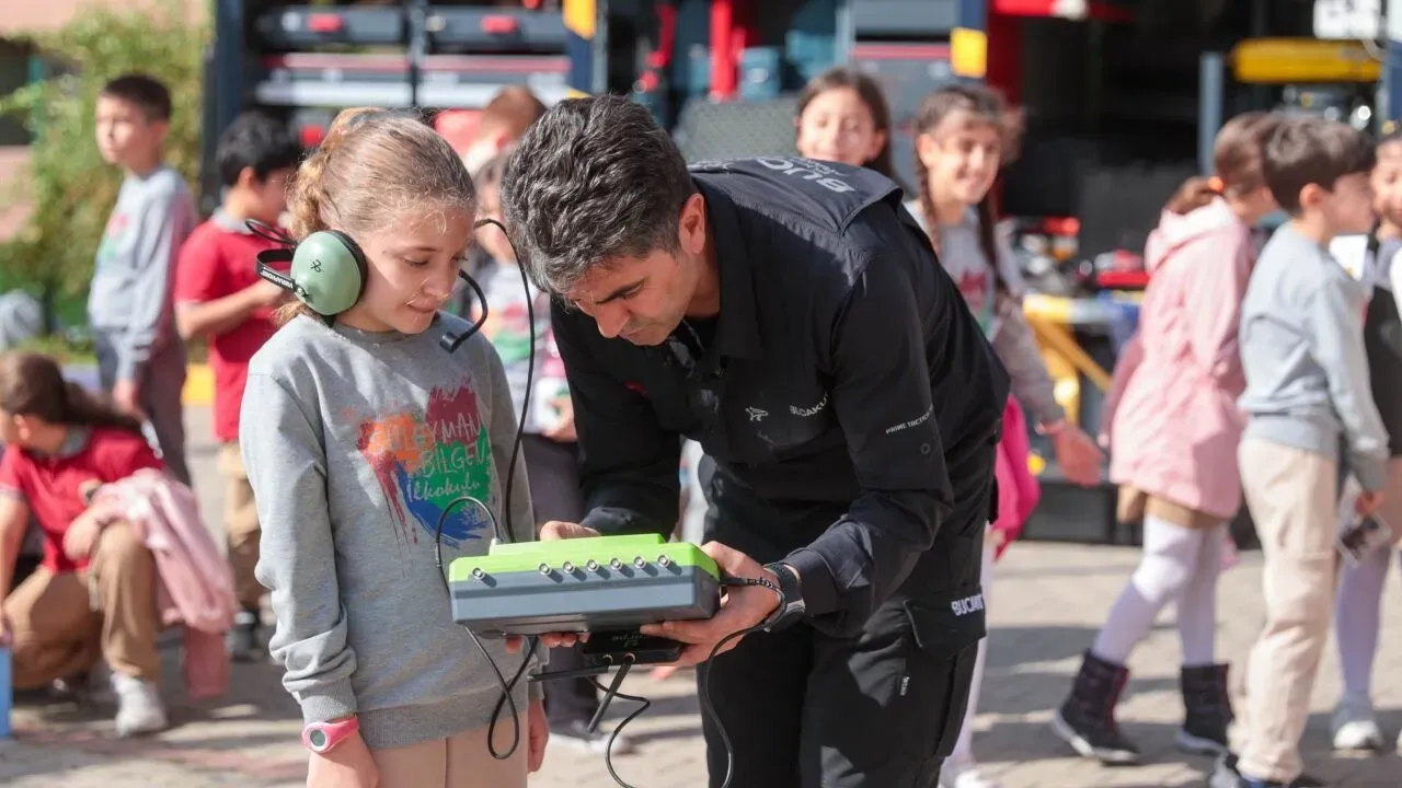 Bucalı çocuklar afetlere karşı bilinçleniyor