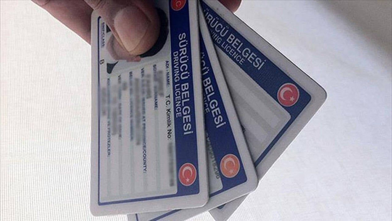 Ehliyet yenileme için son üç gün: Yüz binlerce kişiyi bekleyen tehlike