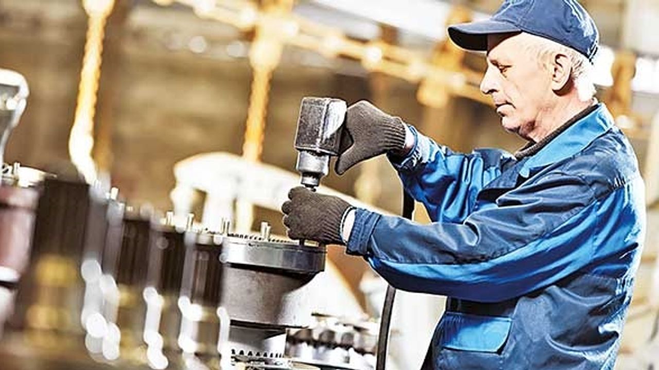 Emekliyken çalışma dönemi sona eriyor! Bir günle 17 yıl kaybedebilirsiniz!