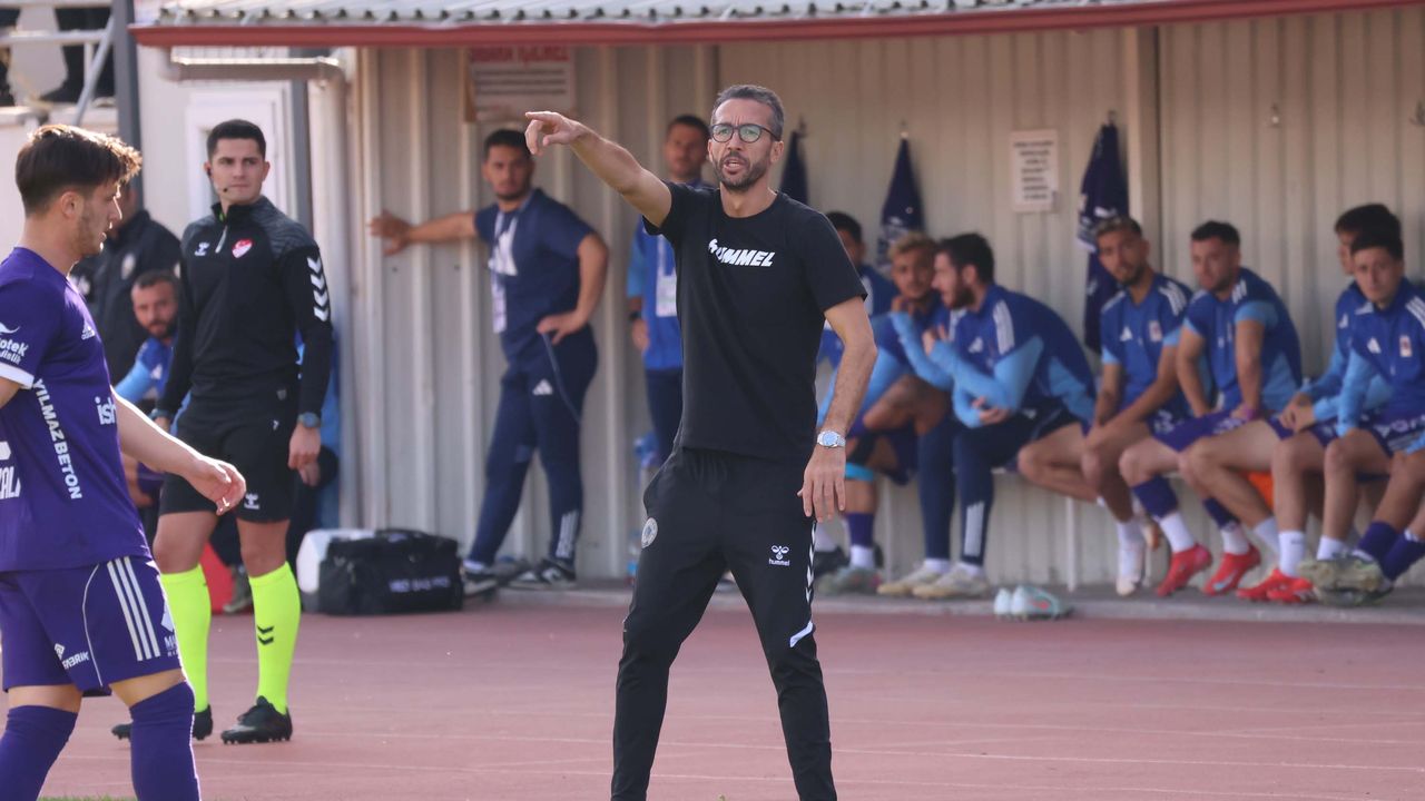 Menemen FK çıkış arıyor: galibiyet hasreti 4 maça çıktı