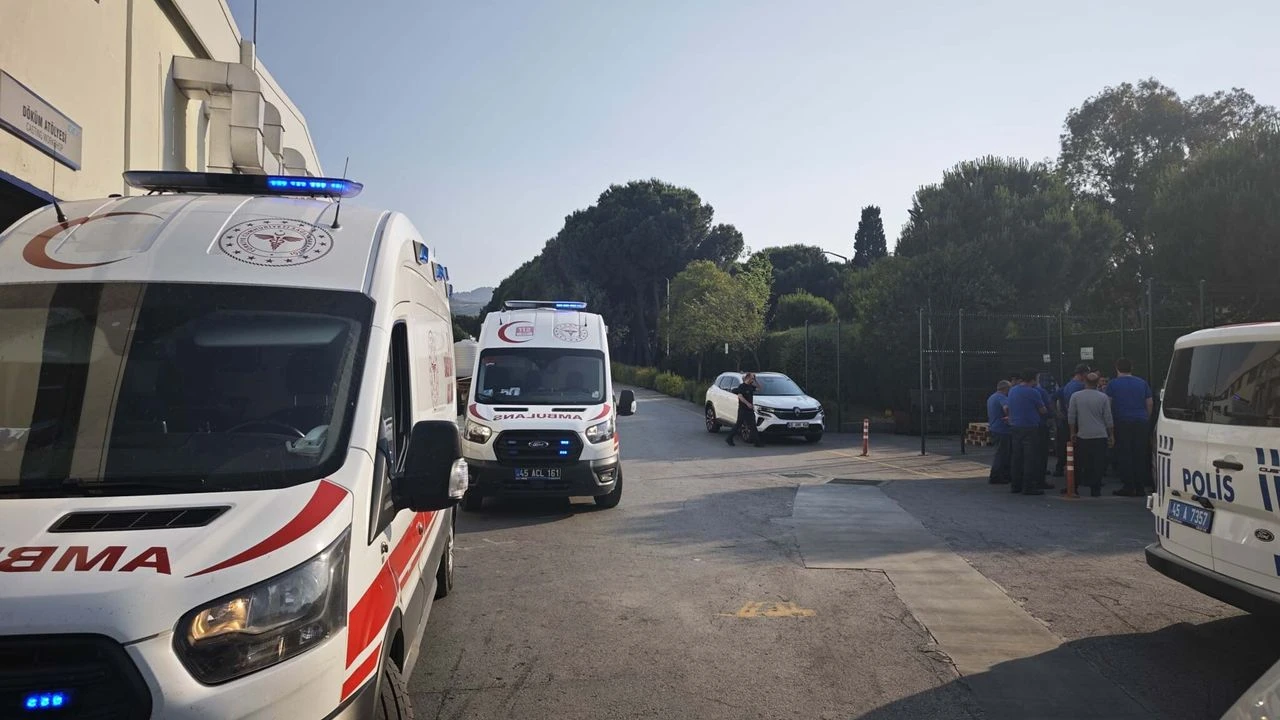 İş yerinde feci son: Genç işçi makineye sıkışarak öldü