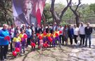 Metin Oktay'ın takımından 23 Nisan'da renkli kutlama