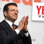 Yeni Parti'nin ilk üyesi oldu