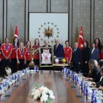 Sultanlar Erdoğan’ı ziyaret etti