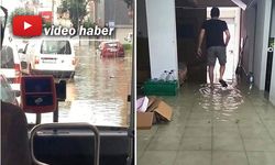 Sağanak yağış, İzmir'de hayatı felç etti
