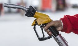 Güncel akaryakıt fiyatları 24 Şubat 2024: İzmir'de motorin ve benzinin litresi kaç TL?