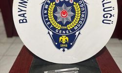 Bayındır'da durdurulan otomobilde tabanca bulundu