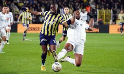 Ölümcül Valencia, Fenerbahçe'nin 5-1'lik galibiyetinde Kasımpaşa'yı çok iyi vurdu