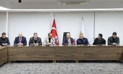 AK Parti İzmir 3 yardım TIR'ı yolluyor