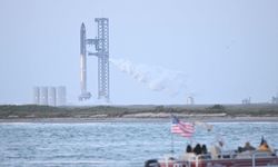 SpaceX Dünyaya Döndü
