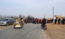 Deyrizor'da halk, terör örgütünü protesto etti