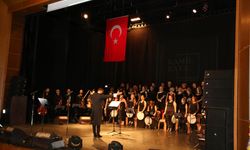 Aydın'da 'yaza merhaba' konseri verildi