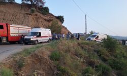 Şarampole devrilen minibüsteki 20 kişi yaralandı