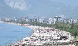 Antalya'da sıcaklık düşecek, nem artacak