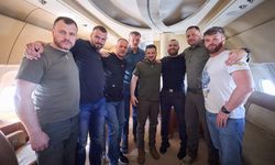 Beş askerin Türkiye'den Ukrayna'ya döndüğünü paylaştı