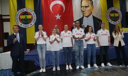 Filenin Sultanları, Fenerbahçe Kulübü Olağan Yüksek Divan Kurulu toplantısında alkışlandı!