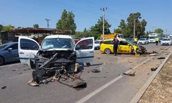İki aracın çarpıştığı kazada beş kişi yaralandı