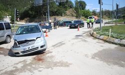 Tokat'ta 'kırmızı ışık ihlal' kazası; 4 yaralı