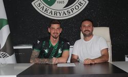 Sakaryaspor, Erdi Dikmen'i transfer etti