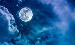 Mavi ay dolunay nedir? Mavi ay ne anlama gelir? Mavi ay kaç yılda bir olur?