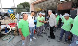 İzmir Narlıdere'de emekçilerin ek protokol sevinci