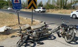 Afyonkarahisar'da iki motosikletin çarpıştığı kazada 1 kişi öldü