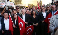 Kılıçdaroğlu, Aydın'da kortej yürüyüşüne katıldı