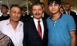 Bakan Koca'yı örnek alan depremzede genç, Kırşehir Tıp'ı kazandı